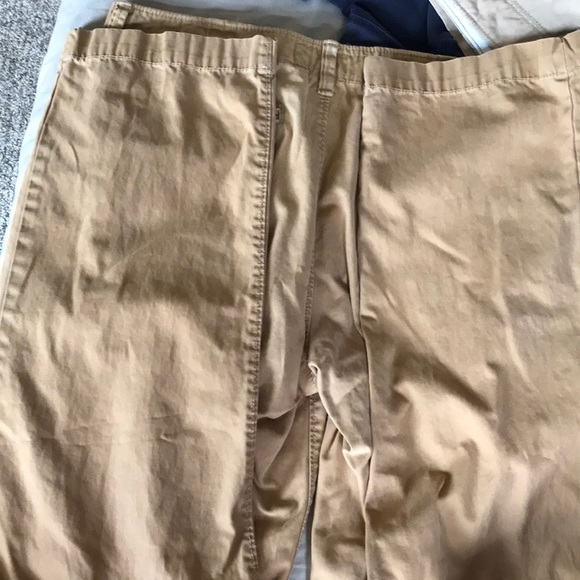 American Eagle khaki pants - Picture 2 of 5